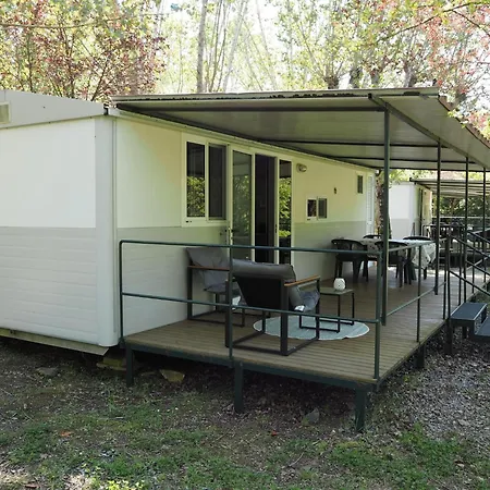 Nyaraló Tuscan Mobile With Veranda